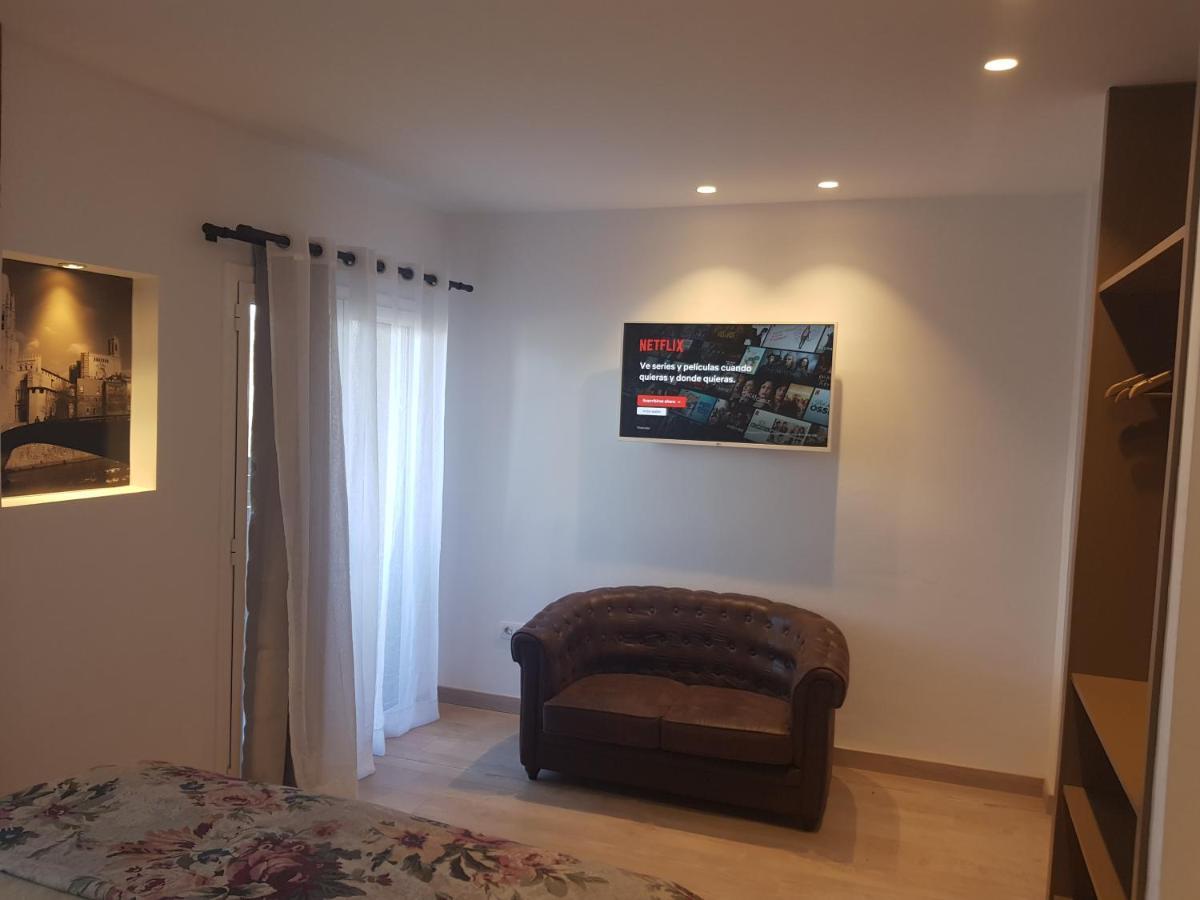Turistic Girona - Piso De 1, 2 O 3 Habitaciones Kültér fotó