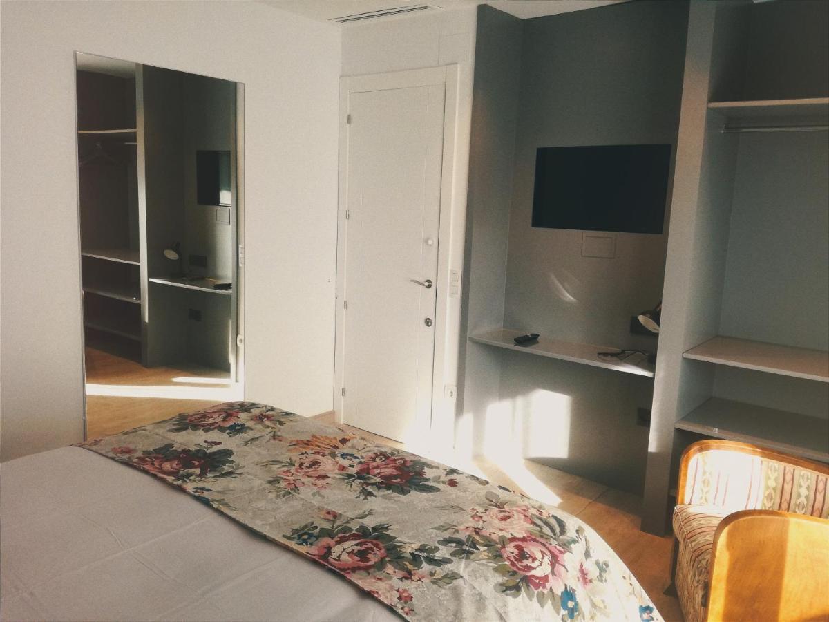 Turistic Girona - Piso De 1, 2 O 3 Habitaciones Kültér fotó