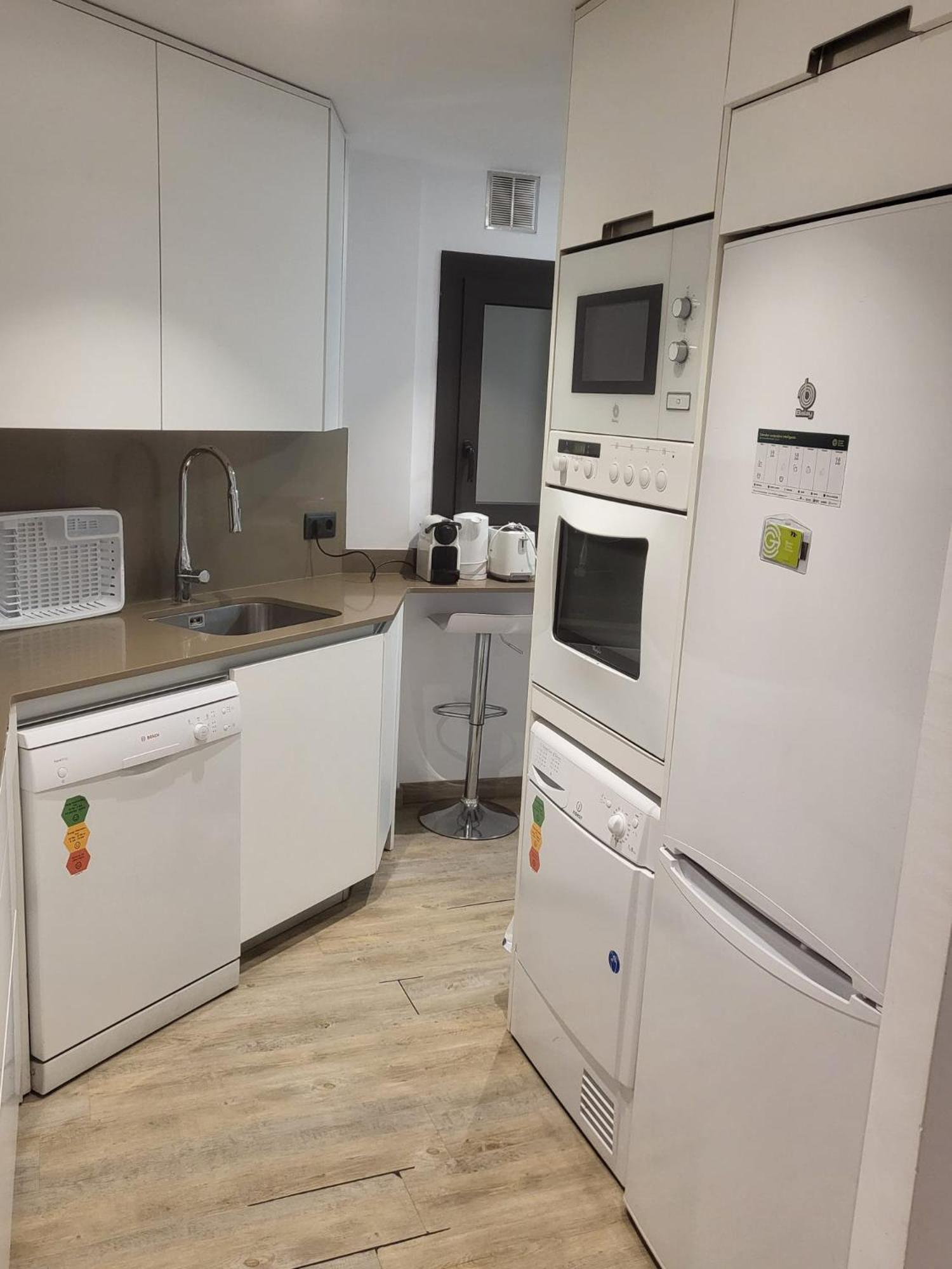 Turistic Girona - Piso De 1, 2 O 3 Habitaciones Kültér fotó